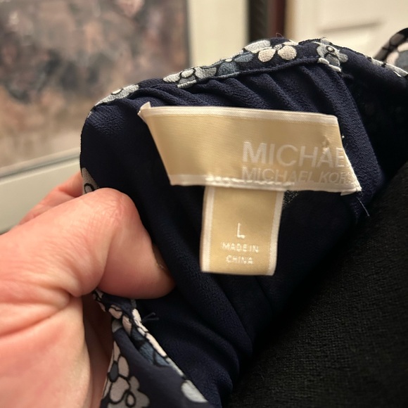 MICHAEL Michael Kors Navy Floral Blouse L - Picture 3 of 8